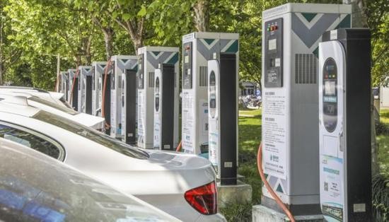 汽車充電樁加盟利潤分析，輕松實現財富夢想