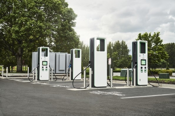 汽車充電樁要多少錢？全面成本分析揭秘