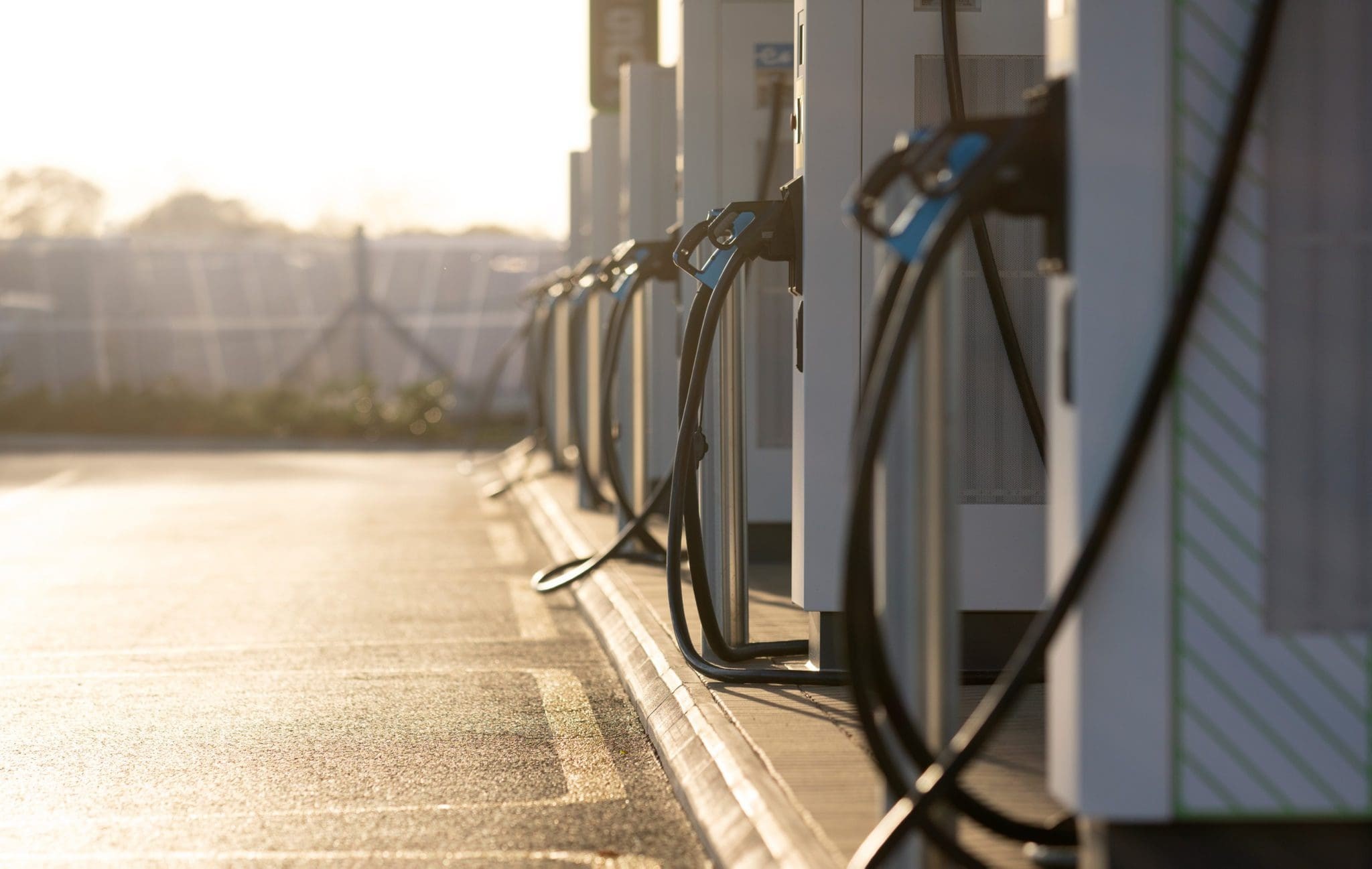 汽車充電樁背后的科技創(chuàng)新力量