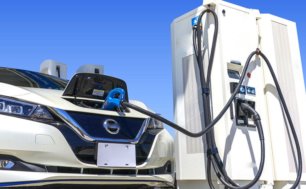 康普利汽車(chē)充電樁的市場(chǎng)前景與風(fēng)險(xiǎn)評(píng)估